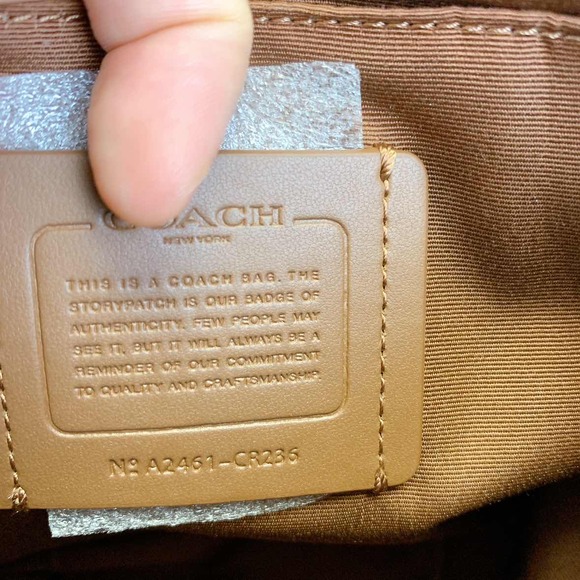 Coach CR236 Lucas Crossbody IN Natural Multi - Picture 7 of 10